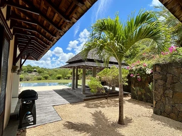4 Bedroom Villa
