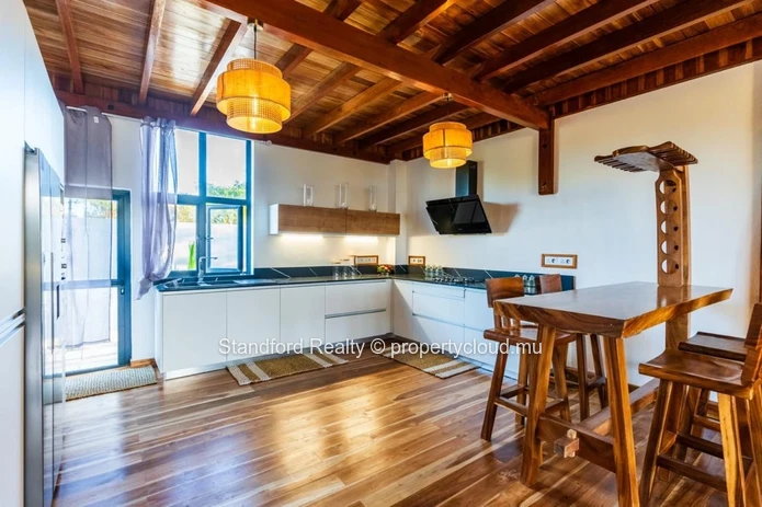 Luxury Modern Villa for Sale – 4 Bedrooms, Grand Baie, North