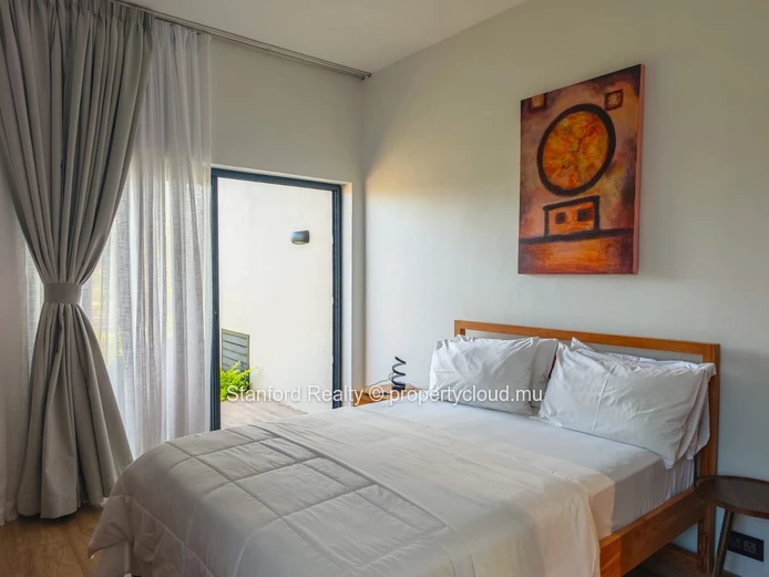 Luxury Modern Villa for Rent - 4 Bedrooms, Avalon, South