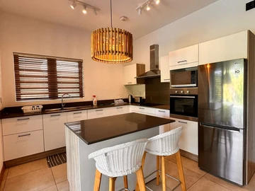 3 Bedroom Townhouse, Duplex