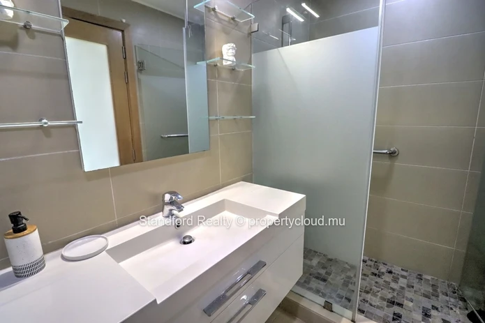 Apartment for Rent – 2 Bedrooms, Mont Choisy, North