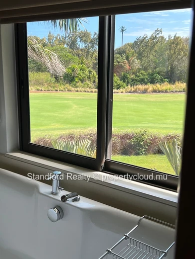 Luxury 5-Bedroom Villa, East Coast, Anahita