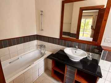 3 Bedroom Townhouse, Duplex
