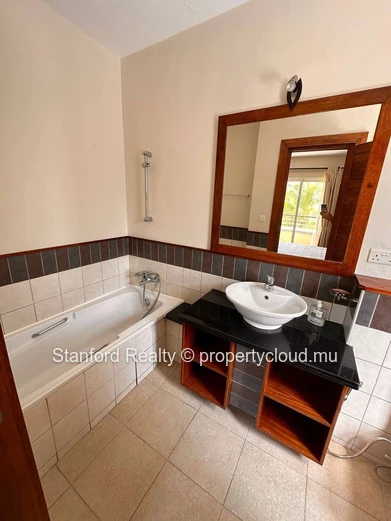 Beautiful 3-Bedroom Townhouse for Rent in Bain Boeuf, North Mauritius