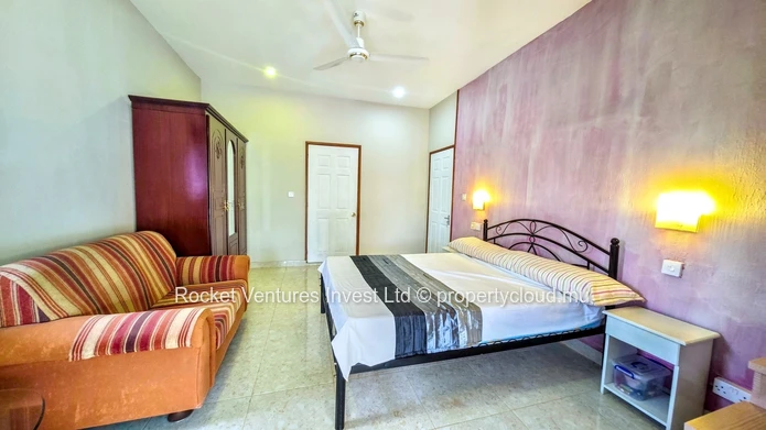 SALE - Prestigious 3-Bedroom Villa with Pool in Mont Piton Estate