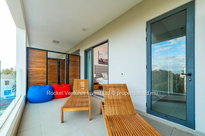 Rent 2 bedroom apartment near the beach and supermarket!  Pereybere. North