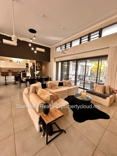 3-Bedroom Villa for Rent – North, Balaclava