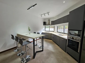 3 Bedroom Townhouse, Duplex