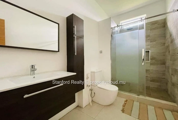 Luxury 4-Bedroom Villa with Private Pool – Mont Choisy, North
