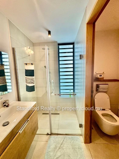 Stunning 3-Bedroom Coastal Apartment for Rent – North Mauritius