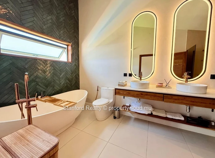 Luxury Villa with Mountain View for Sale - 3 Bedrooms, Tamarin, West (For Mauritians Only)