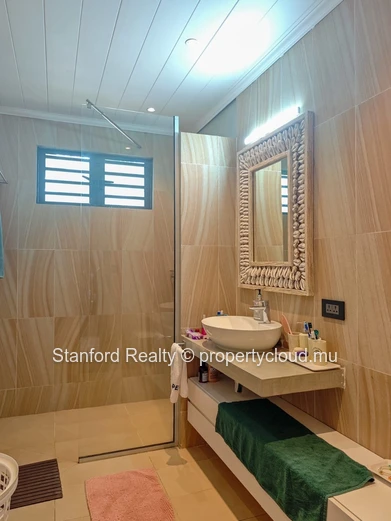 Luxury Villa for Sale - 3 Bedrooms, Tamarin