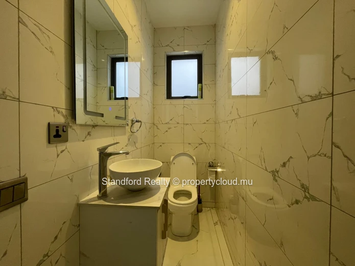Exclusive 3-Bedroom Apartment with common Pool – Pereybere