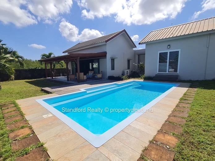 For Rent – 3-Bedroom Villa in Balaclava | Rs 120,000 / month (negotiable)