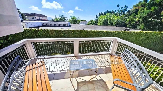 4-Bedroom Villa for Rent and Sale, Floréal – Centre