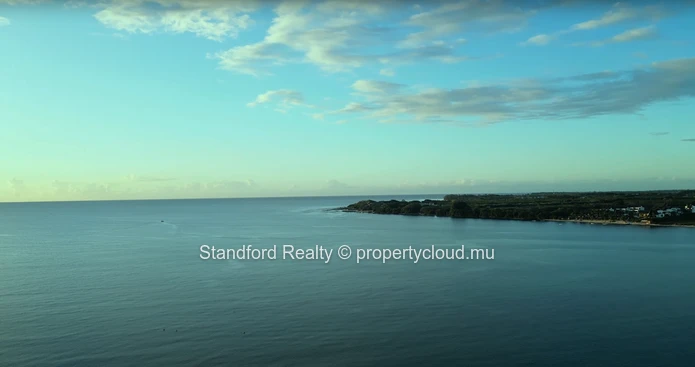 Beachfront Land with House, North, Baie du Tombeau