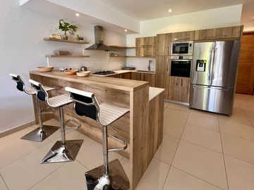 3 Bedroom Townhouse, Duplex