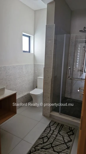 Duplex for Rent – 3 Bedrooms, Trianon Centre
