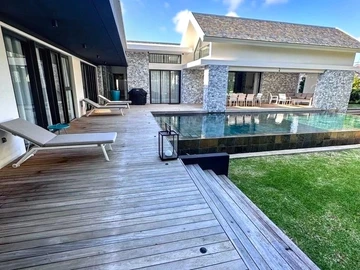 4 Bedroom Villa