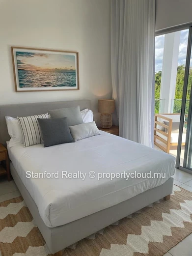 Beachfront Apartment for Rent - 3 Bedrooms, Grand Gaube, North