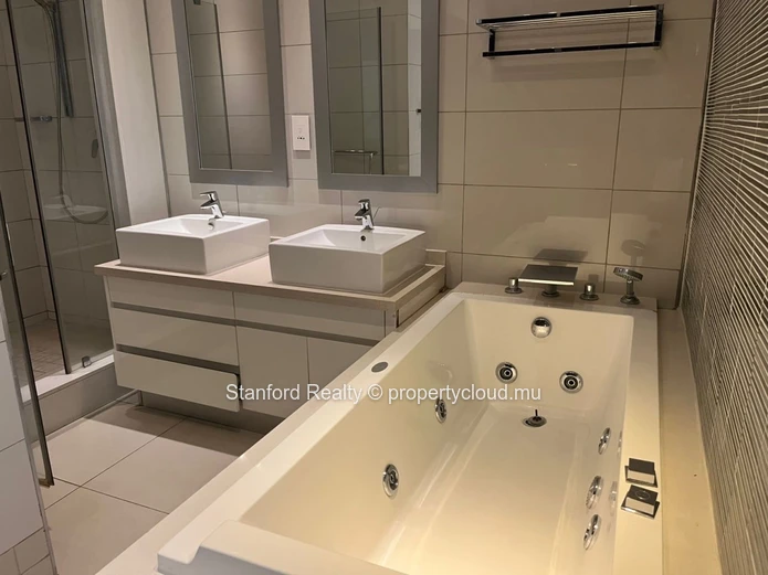 Elegant 3-Bedroom Apartment for Rent | La Croisette, North