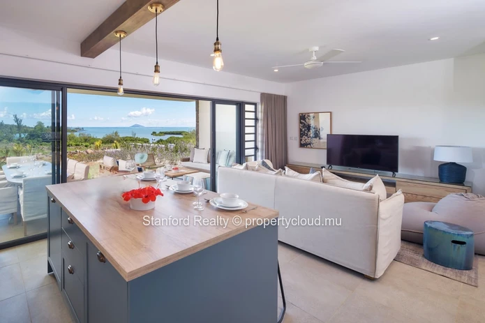 Sea View Apartment for Rent - 3 Bedrooms, St Antoine, North