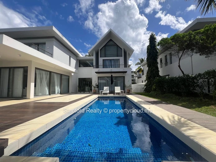 Luxury Villa for Sale - 4 Bedrooms, Mont Choisy Le Parc, North