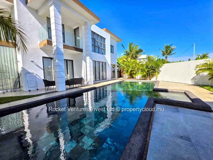 Luxury 4-Bedroom Villa, North, Grand Baie