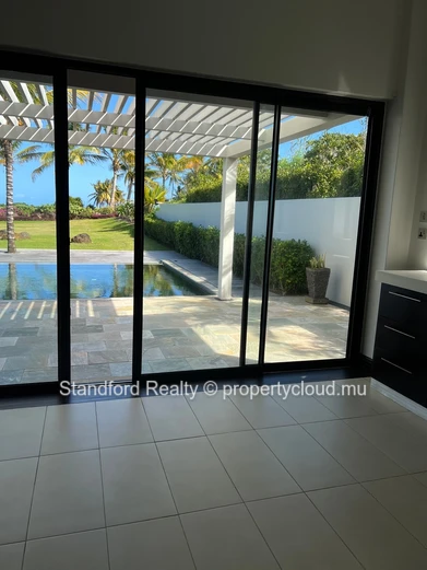 Luxury 5-Bedroom Villa, East Coast, Anahita
