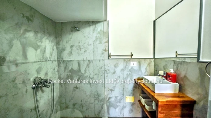 1-Bedroom Apartment with Stunning Sea View, South-West, La Gaulette