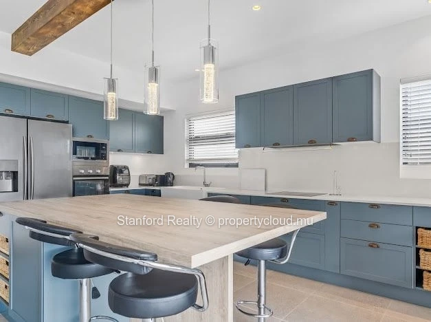 Penthouse for Rent - 3 Bedrooms, St Antoine, North