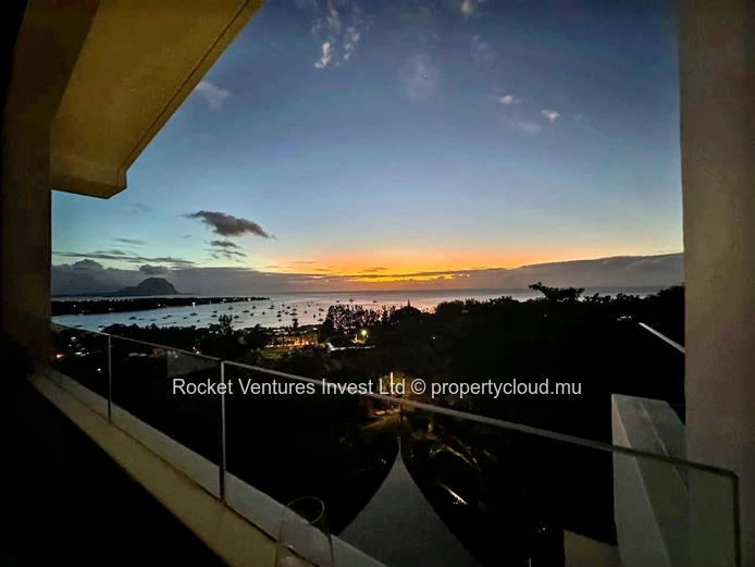 Luxury Penthouse with Panoramic Views, La Plantation Marguery, Black River
