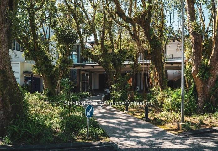 Apartment for Sale – 1 Bedroom, Floreal, Central