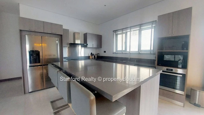 Villa for Rent – 4 Bedrooms, Mont Choisy, North