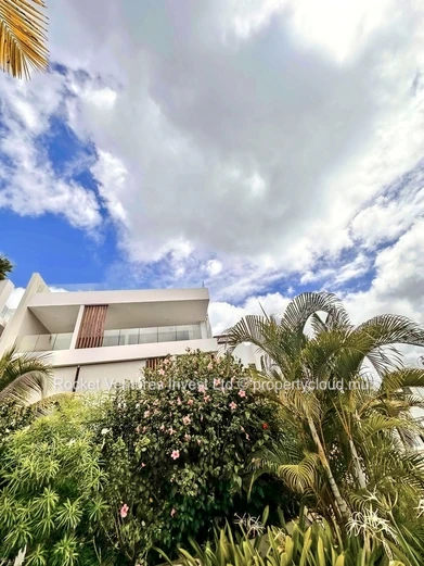 2-Bedroom Apartment. North. Point aux Cannoniers. Le Savoy