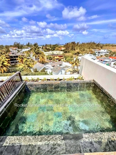 2-Bedroom Apartment. North. Point aux Cannoniers. Le Savoy