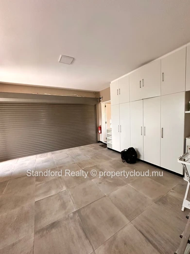 4-Bedroom Villa for Rent in Royal Park, Balaclava