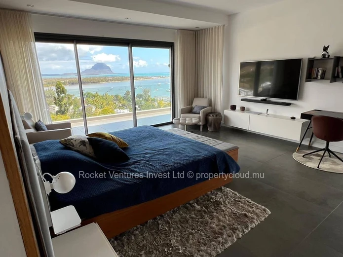 Luxury Penthouse with Panoramic Views, La Plantation Marguery, Black River