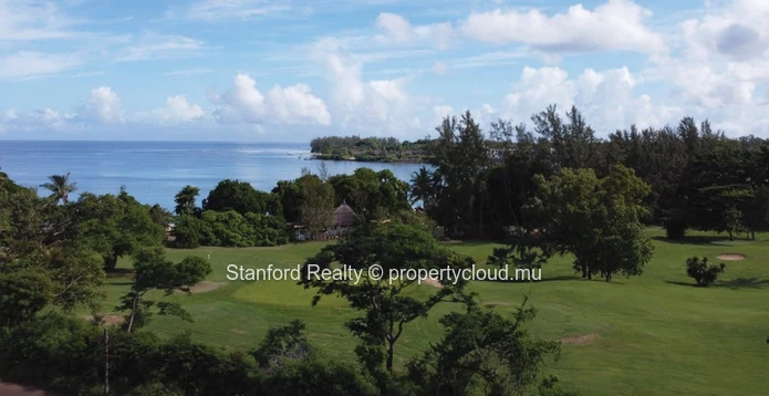 Luxury Penthouse for Sale – 3 Ensuite Bedrooms, Balaclava, North | 5? Resort Living
