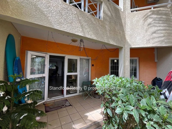 3-Bedroom Apartment for Rent – Walking Distance to the Beach
