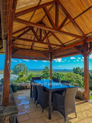 Premium 4-Bedroom Villa with Panoramic Ocean View in Belle Vue, North