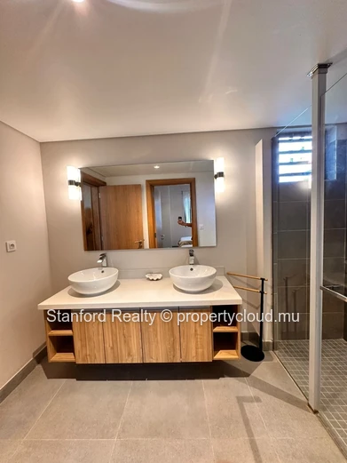 Modern Apartment for Rent – 3 Bedrooms, Trou aux Biches, North