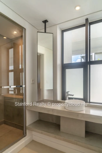 Modern Residence Grand Baie – 3-Bedroom Apartment for Sale