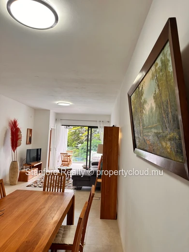 Stylish 3-Bedroom Apartment + Office Just 200m from the Beach – Pereybere