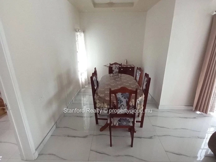 Building for Sale – 3 Fully Furnished Apartments with Pool, Pereybere, North