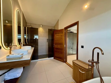 3 Bedroom Villa