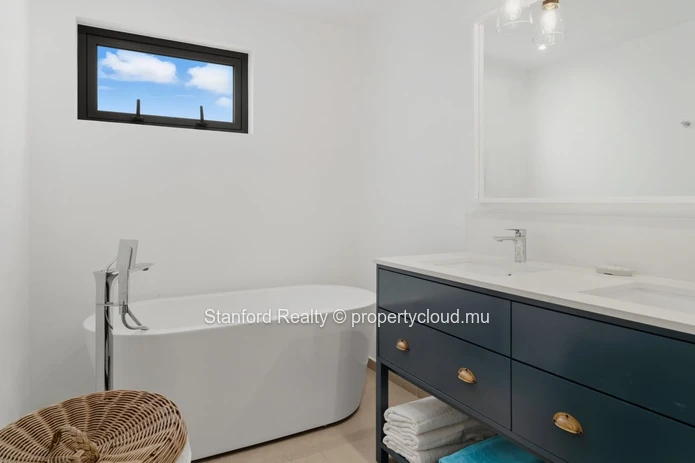 Luxury Apartment for Sale - 3 Bedrooms, St Antoine Private Residence, North
