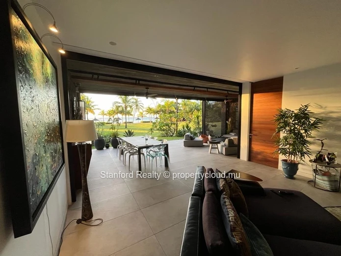 Beachfront Ground Floor Apartment for Sale – 3 Ensuite Bedrooms, Grand Baie