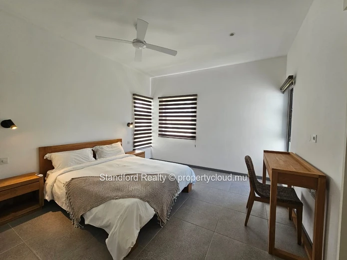 Beachfront Apartment with Sea View for Rent – 2 Bedrooms, North