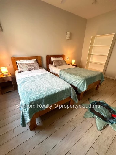 Elegant Apartment for Sale – 3 Bedrooms, Tamarin, West